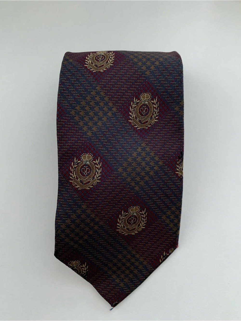 Valentino Men's Burgundy and Navy Crest Woven Tie 100% silk 3.25” wide